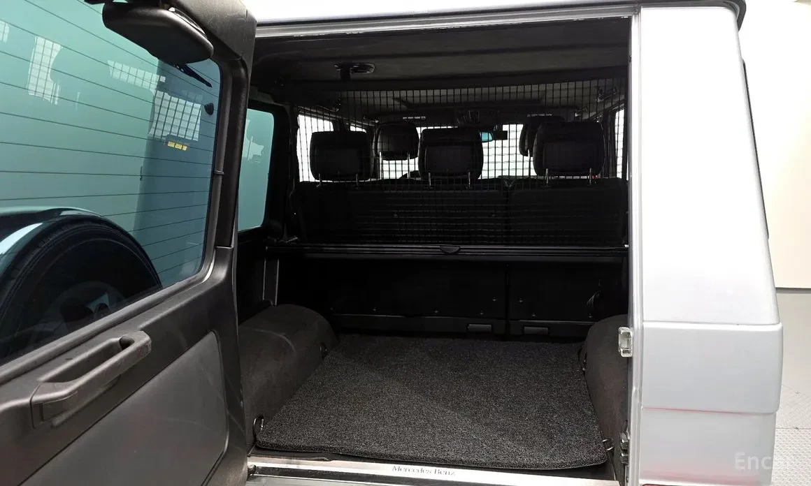 Mercedes-Benz G 350 AMG-PACK / 4MATIC , снимка 17 - Автомобили и джипове - 54314135