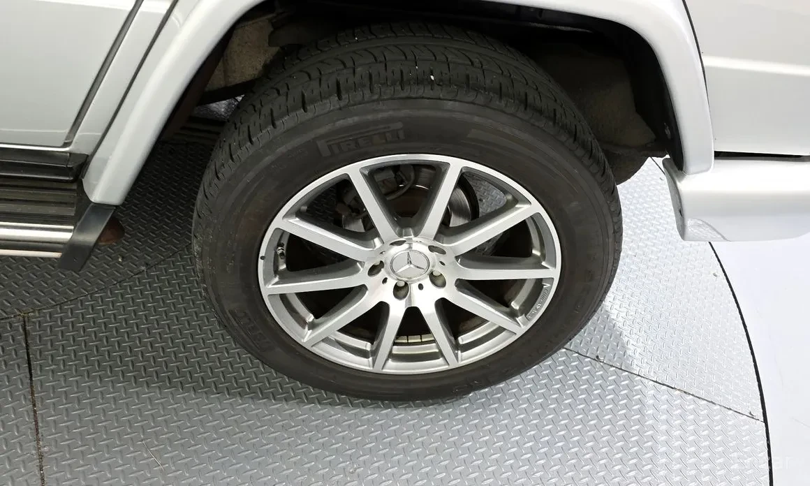 Mercedes-Benz G 350 AMG-PACK / 4MATIC , снимка 5 - Автомобили и джипове - 54314135