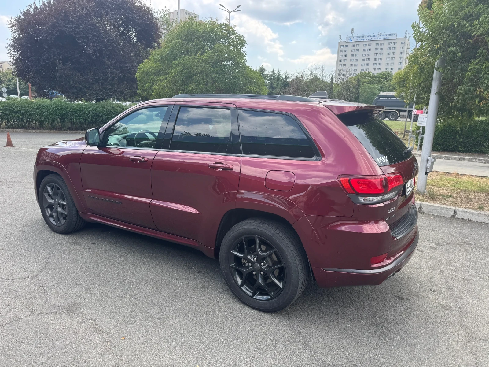 Jeep Grand cherokee 5.7 Hemi Limited X, снимка 13 - Автомобили и джипове - 55587861