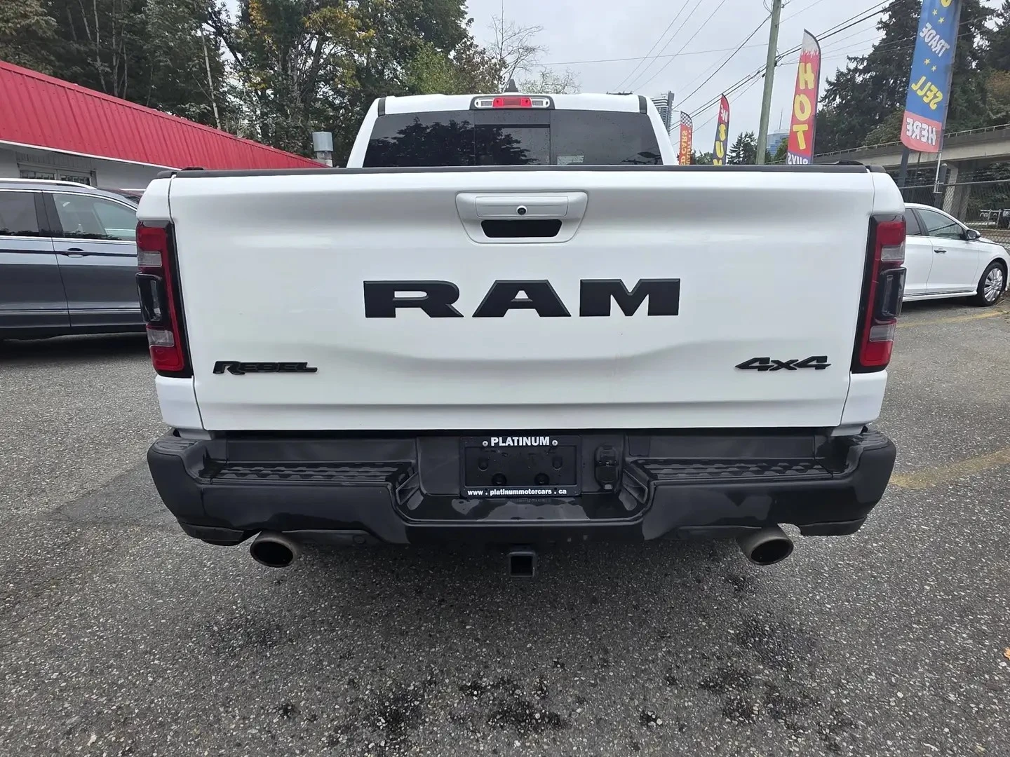 Dodge RAM 1500 REBEL* 2022* 5.7 HEMI V8* CREW CAB* КРАЙНА ЦЕНА* 4, снимка 6 - Автомобили и джипове - 56239346