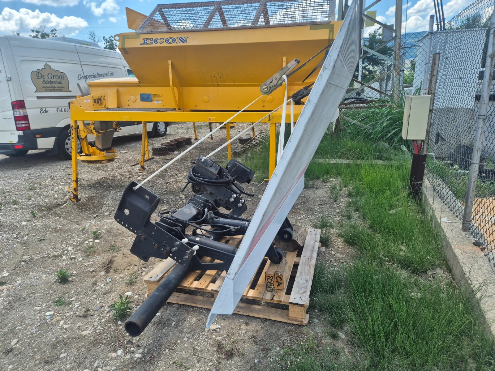 Mercedes-Benz Sprinter Падащ борд, снимка 11 - Бусове и автобуси - 54956645