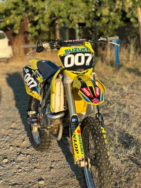 ����� �� �������� �� Suzuki Rmz