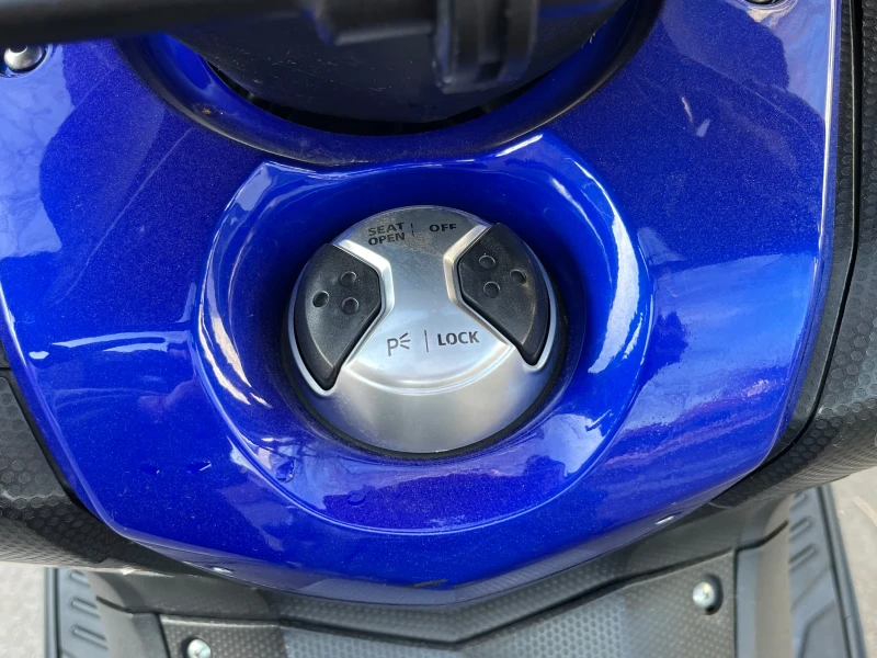 Yamaha T-max 530i 50th ANNIVERSARY ОБСЛУЖЕН, снимка 7 - Мотоциклети и мототехника - 52815488