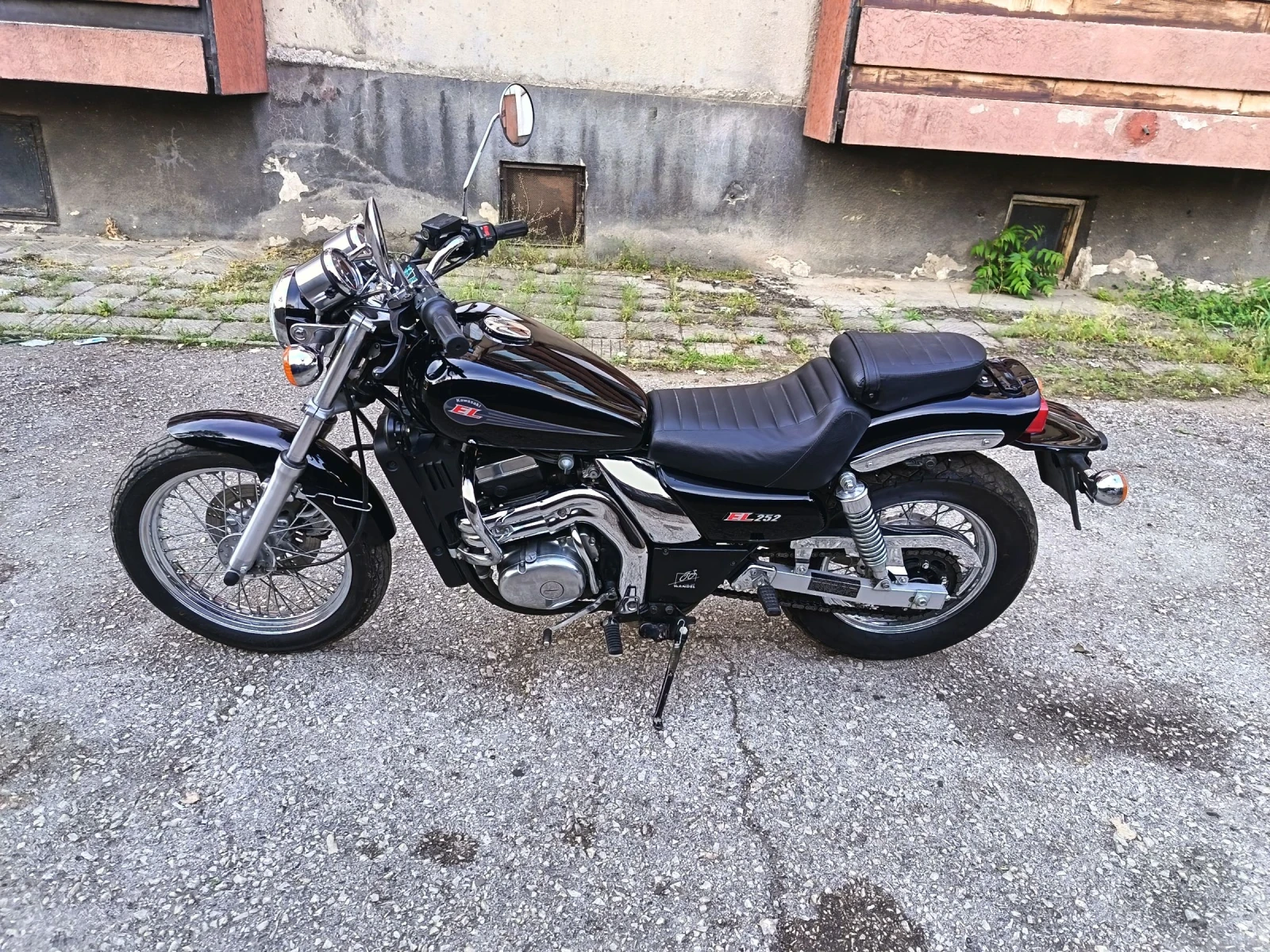 Kawasaki Eliminator EL 252