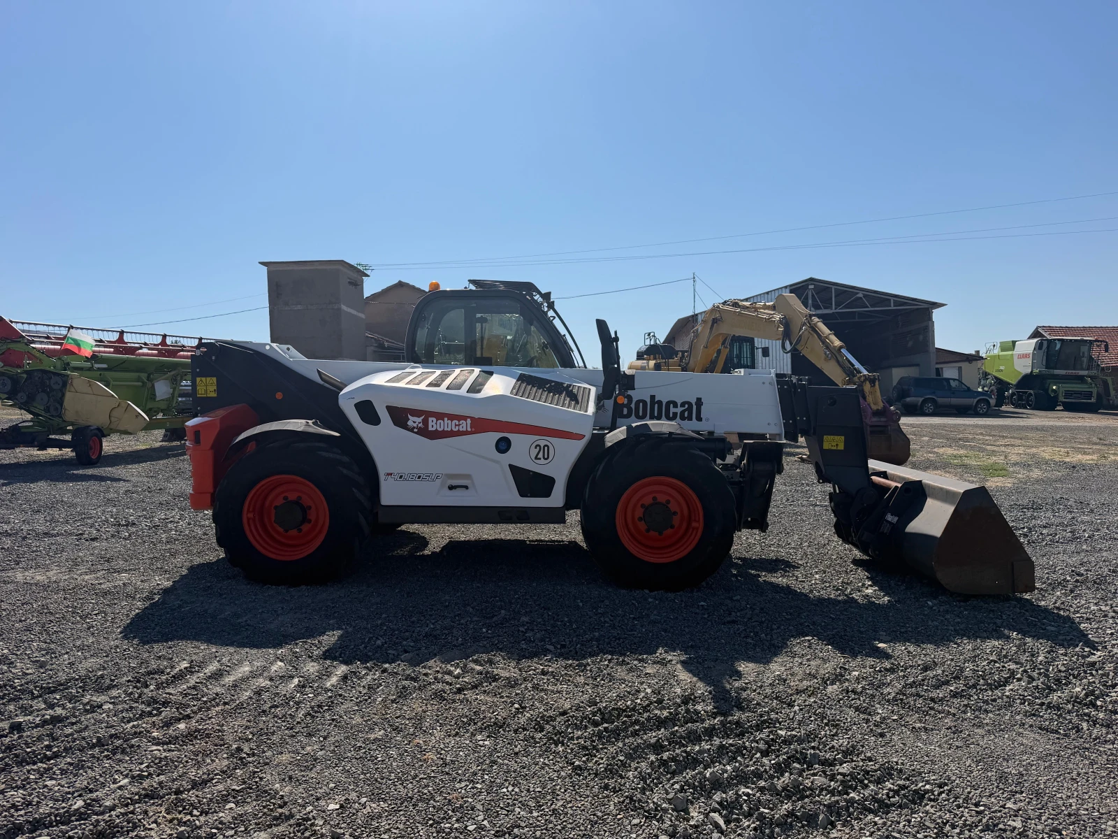 Телескопични товарачи Bobcat T40.180 SLPB С ТРУ УРЕДА ЛИЗИНГ, снимка 6 - Индустриална техника - 55799862