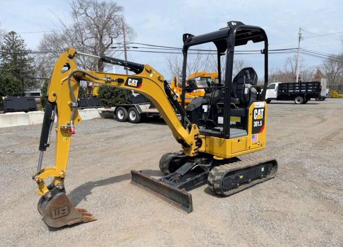 Багер Caterpillar 301.5