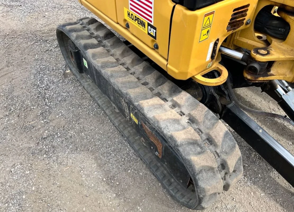 Багер Caterpillar 301.5, снимка 6 - Индустриална техника - 55900936
