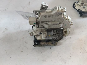 ����� �� �������� �� ����� (������ ����) 8J1837015C Audi A7