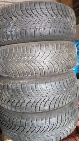 Гуми с джанти Michelin 195/65R15, снимка 7 - Гуми и джанти - 49205637