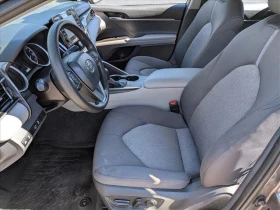 Toyota Camry !LE FWD!* АвтоКредит* Цена до БГ* , снимка 9