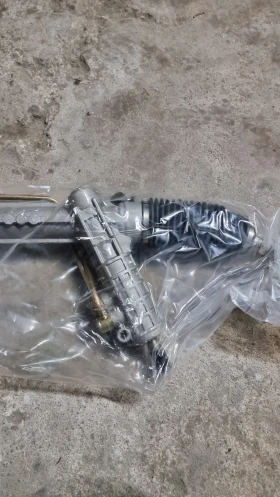 BMW 530 Чисто НОВА Рейка за BMW E39 , снимка 5