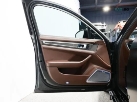 Porsche Panamera * AWD * PANORAMA * Автокредит * (Цена до България), снимка 12