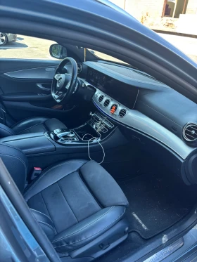 Mercedes-Benz E 200, снимка 7