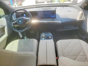 BMW iX xDrive50, снимка 8