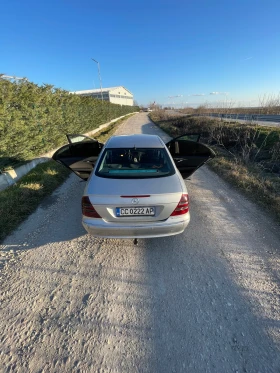 Mercedes-Benz E 220, снимка 4