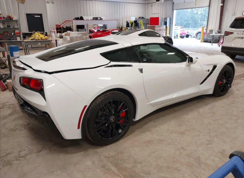 Chevrolet Corvette Stingray* ПОДГРЕВ* ОБДУХ* КАМЕРИ* , снимка 6 - Автомобили и джипове - 48617029