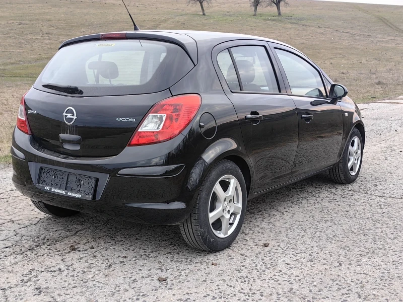 Opel Corsa 1.2I/2013г , снимка 4 - Автомобили и джипове - 48419794