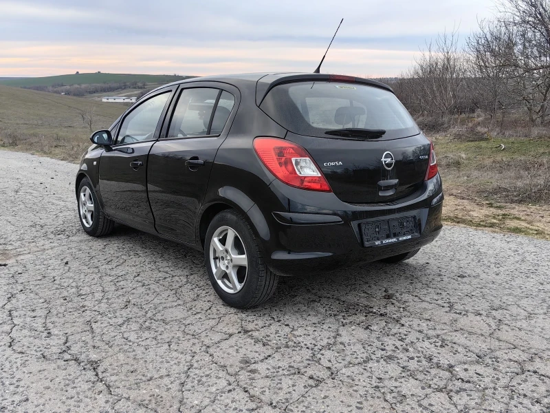 Opel Corsa 1.2I/2013г , снимка 5 - Автомобили и джипове - 48419794