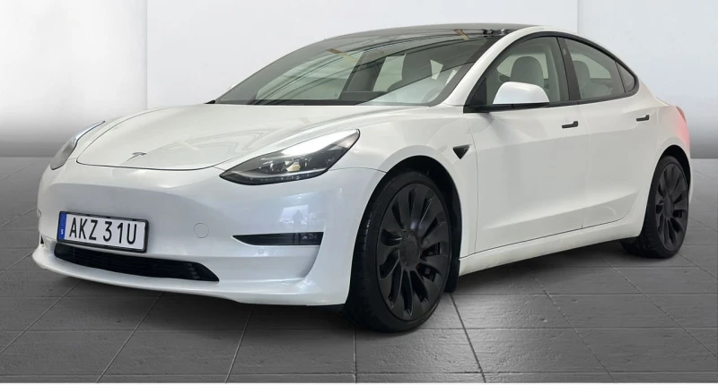 Tesla Model 3 Performance* Pano* AWD* Европейска* , снимка 1 - Автомобили и джипове - 48446123