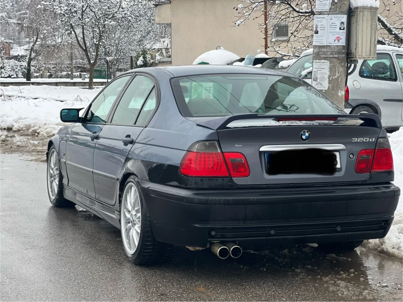 BMW 330, снимка 2 - Автомобили и джипове - 48999967