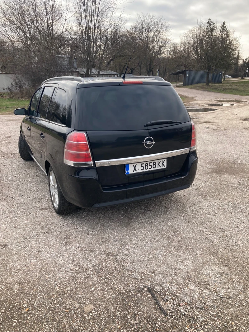 Opel Zafira, снимка 2 - Автомобили и джипове - 49239820