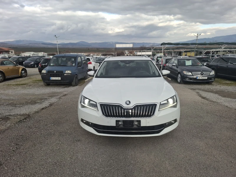 Skoda Superb 2, 0TDI, Avtomat, panorama, Fuul ekstri, снимка 1 - Автомобили и джипове - 49276634