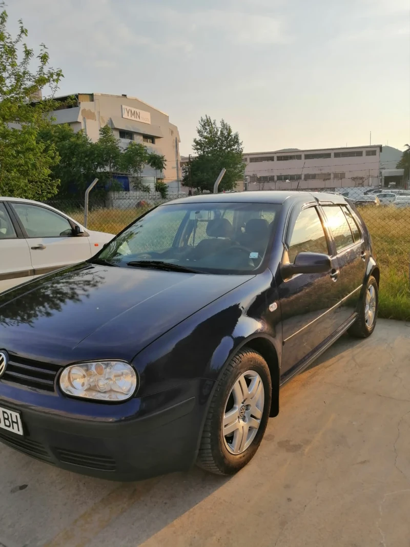 VW Golf, снимка 2 - Автомобили и джипове - 49308538