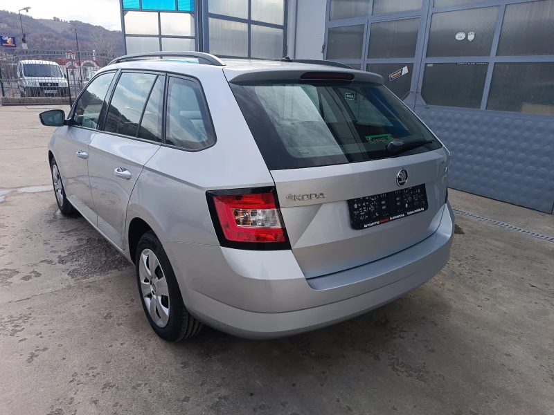 Skoda Fabia 1.4TDI EXECUTIVE EURO6B, снимка 4 - Автомобили и джипове - 49345952