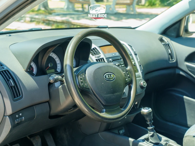 Kia Ceed SW 1.4i 109 к.с. 2008 г. , снимка 7 - Автомобили и джипове - 51014684