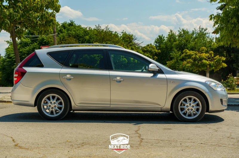 Kia Ceed SW 1.4i 109 к.с. 2008 г. , снимка 3 - Автомобили и джипове - 51014684