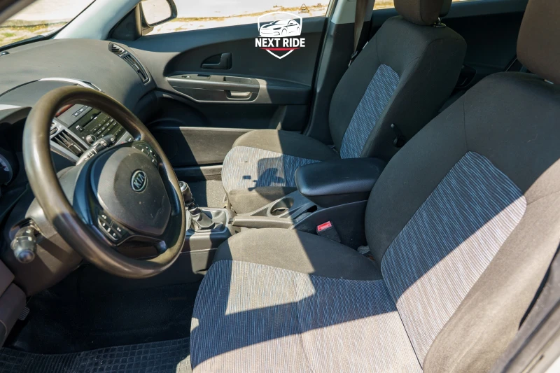 Kia Ceed SW 1.4i 109 к.с. 2008 г. , снимка 12 - Автомобили и джипове - 51014684