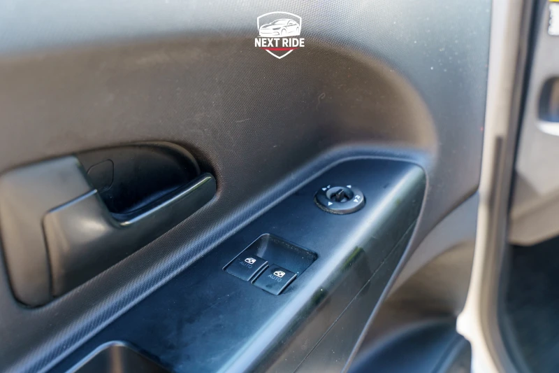 Kia Ceed SW 1.4i 109 к.с. 2008 г. , снимка 8 - Автомобили и джипове - 51014684