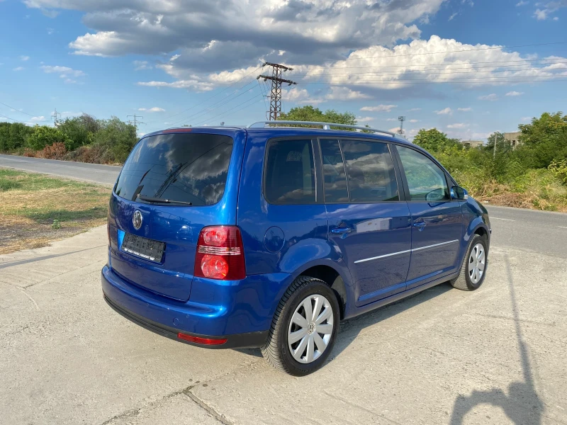 VW Touran 2.0TDI, снимка 6 - Автомобили и джипове - 52807782