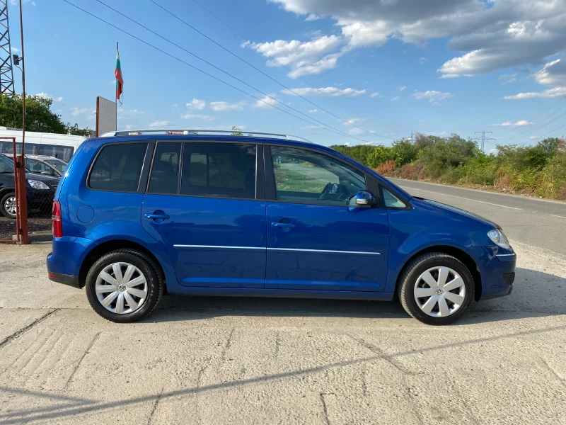 VW Touran 2.0TDI, снимка 7 - Автомобили и джипове - 52807782