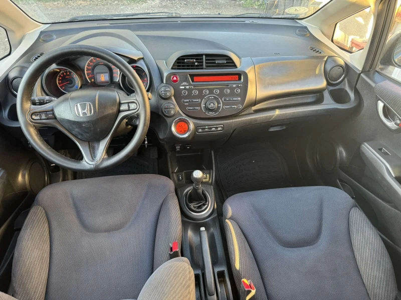 Honda Jazz 1.4 VTEC, снимка 12 - Автомобили и джипове - 52577468