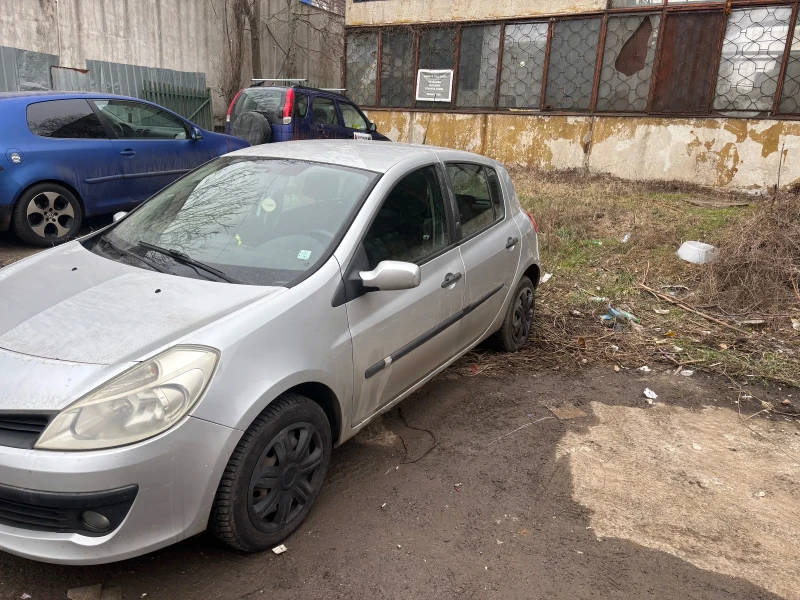 Renault Clio, снимка 10 - Автомобили и джипове - 53275913