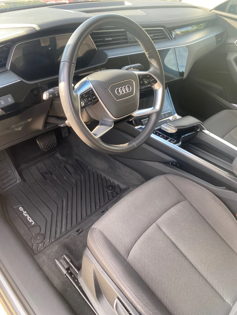 Audi E-Tron Sportback 55, снимка 14 - Автомобили и джипове - 53281978