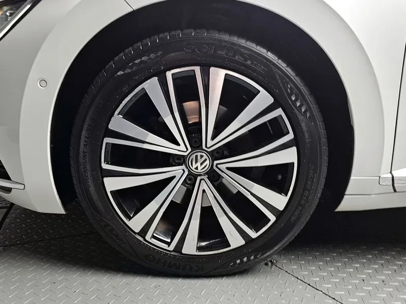 VW Arteon 20 TDI PREMIUM, снимка 5 - Автомобили и джипове - 55561576