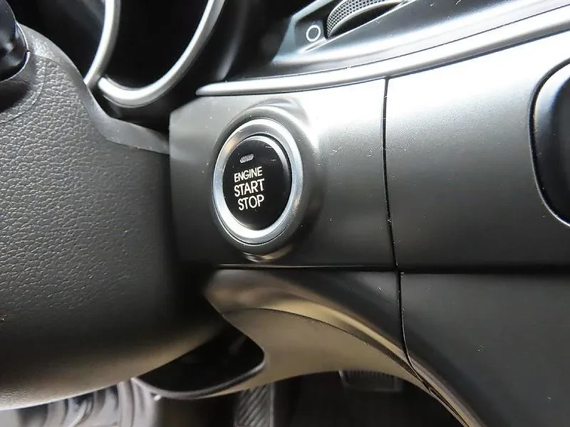 Kia K5 Lpi Deluxe, снимка 17 - Автомобили и джипове - 55921770