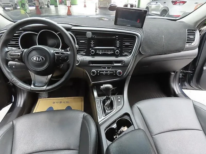 Kia K5 Lpi Deluxe, снимка 7 - Автомобили и джипове - 55921770