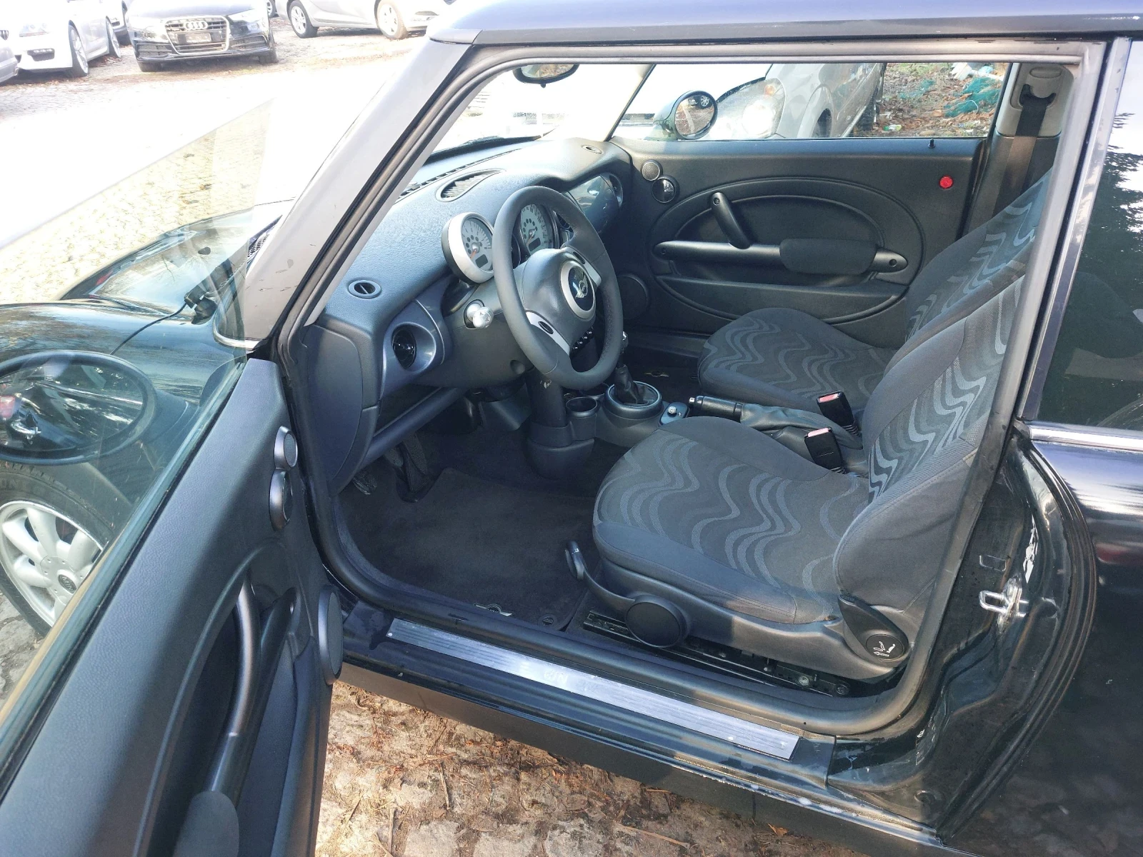 Mini Cooper 1.6i-Бензин договаряне - изображение 10
