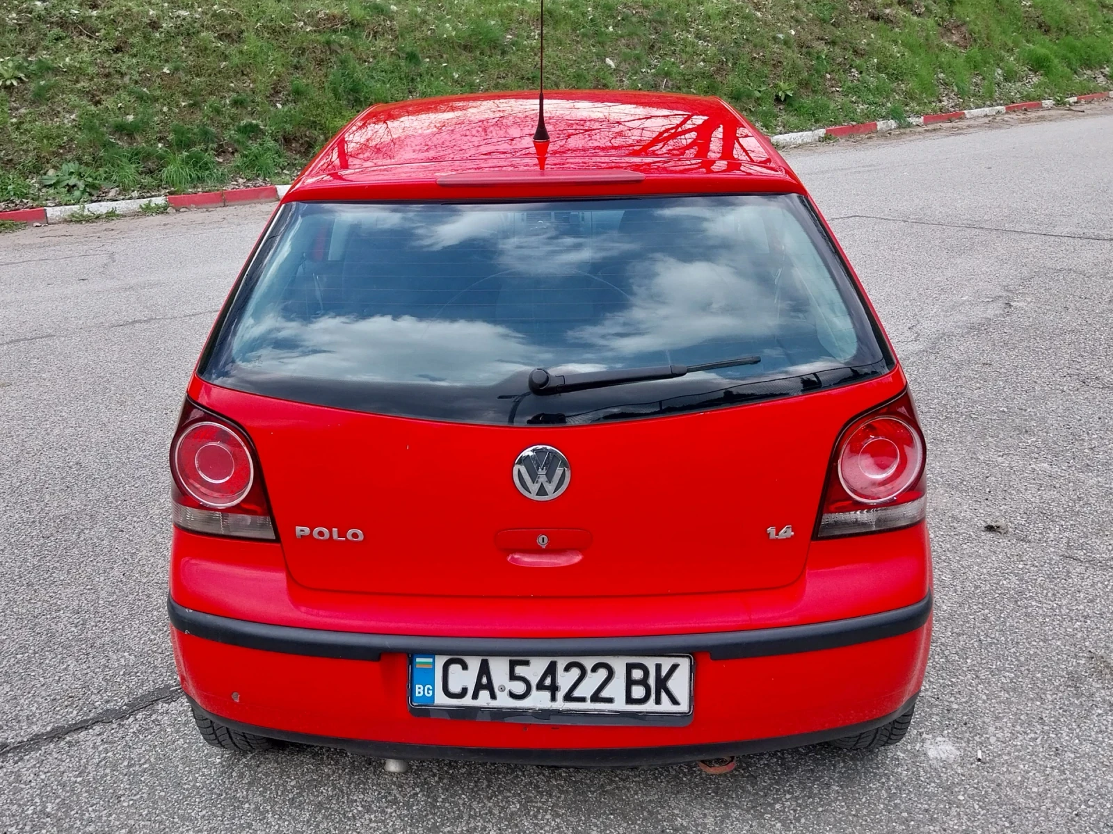 VW Polo 1.4I - изображение 6