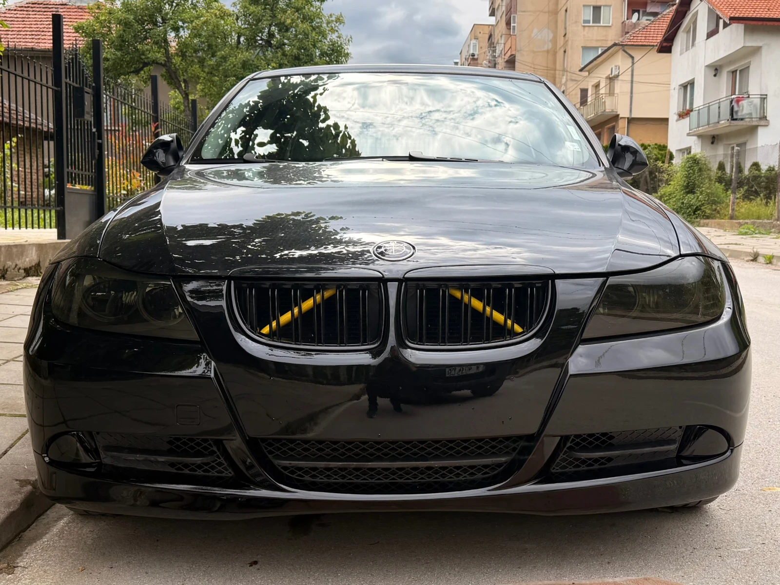 BMW 320  - изображение 2