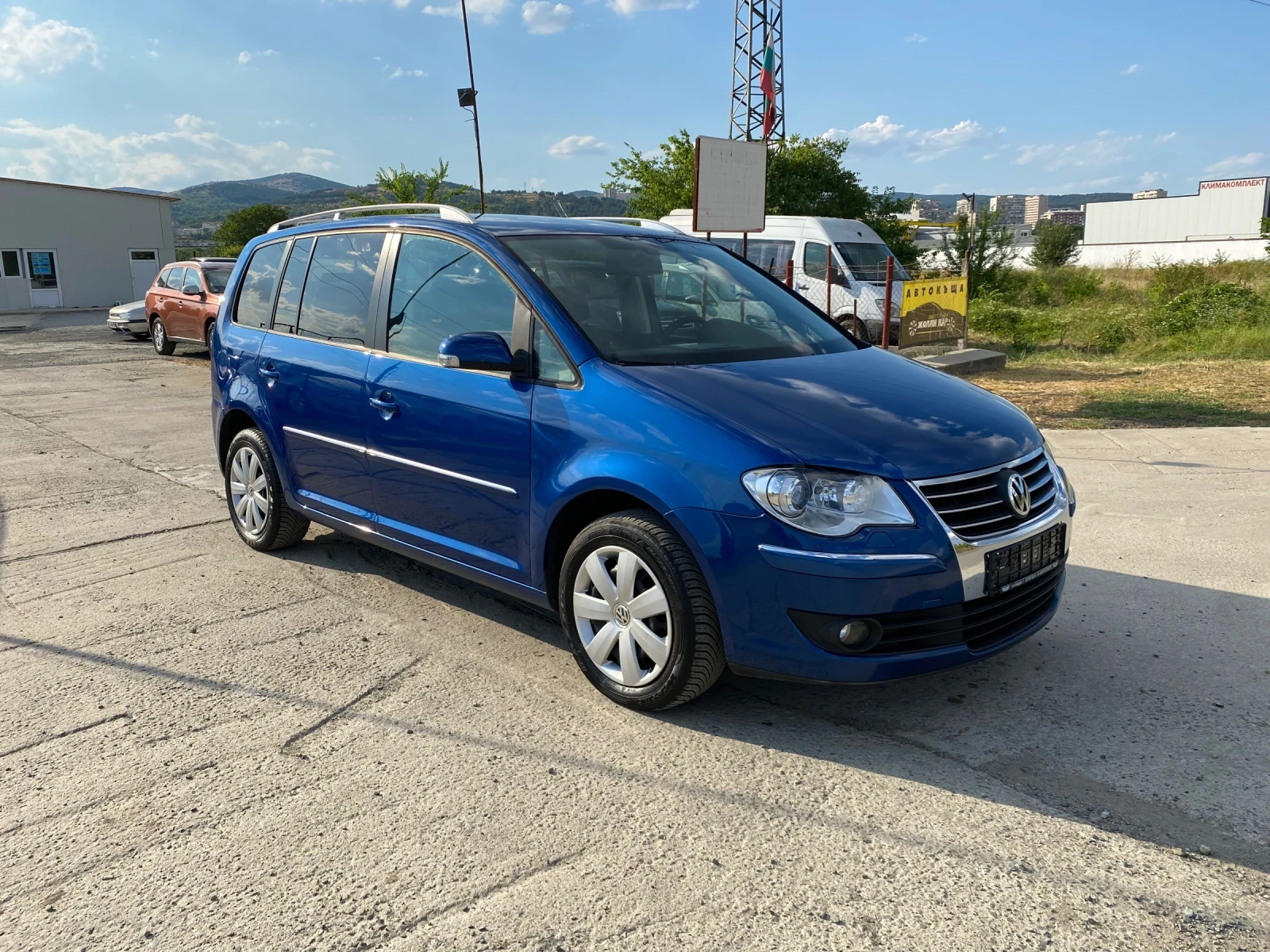 VW Touran 2.0TDI | Mobile.bg   1