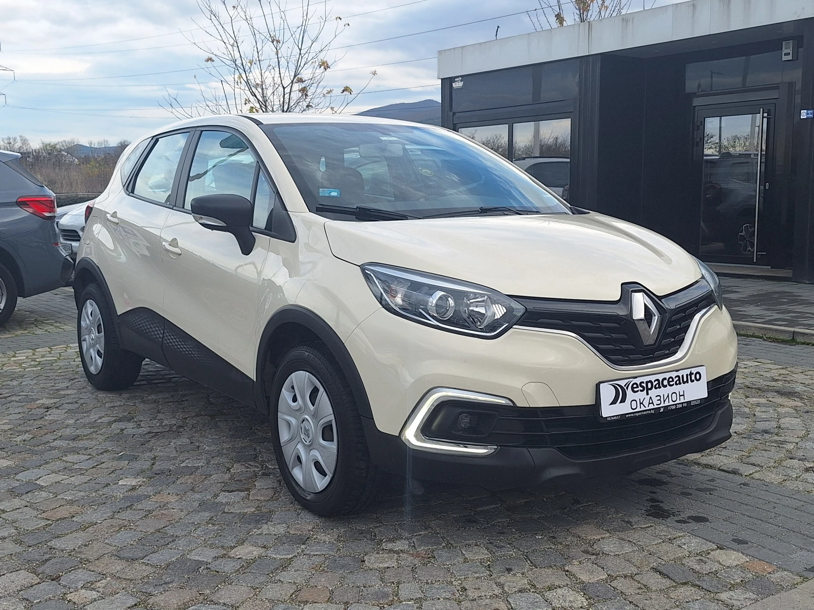 Renault Captur TCe 90к.с. - изображение 3