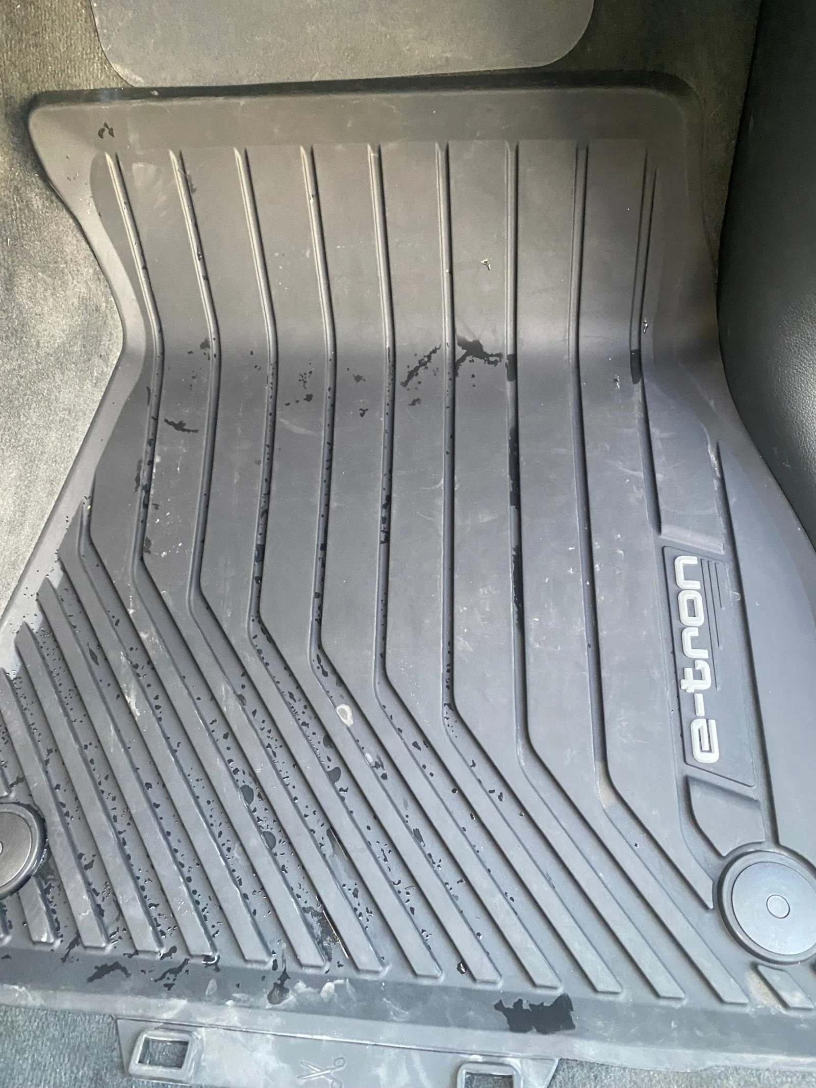 Audi E-Tron Sportback 55 | Mobile.bg � ����������� 17