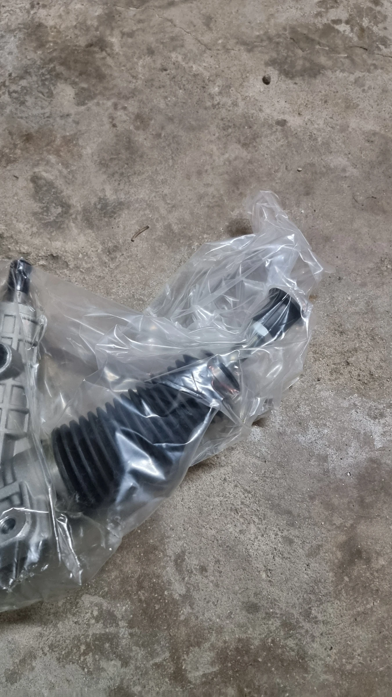 BMW 530 Чисто НОВА Рейка за BMW E39 , снимка 4 - Автомобили и джипове - 53524598