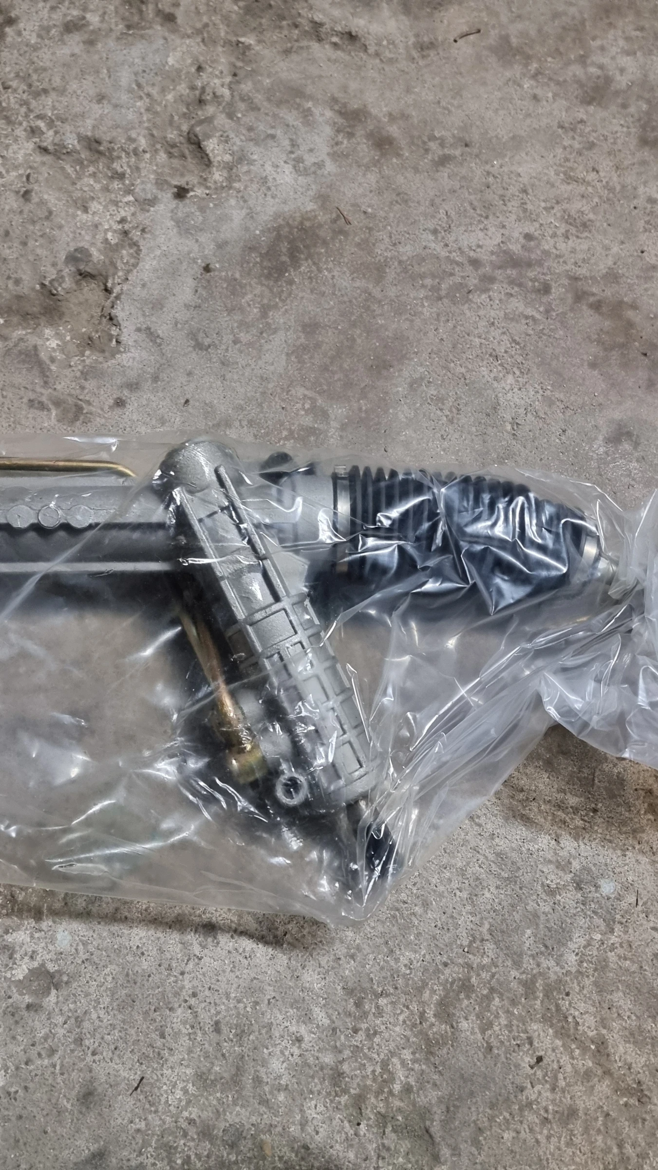 BMW 530 Чисто НОВА Рейка за BMW E39 , снимка 5 - Автомобили и джипове - 53524598