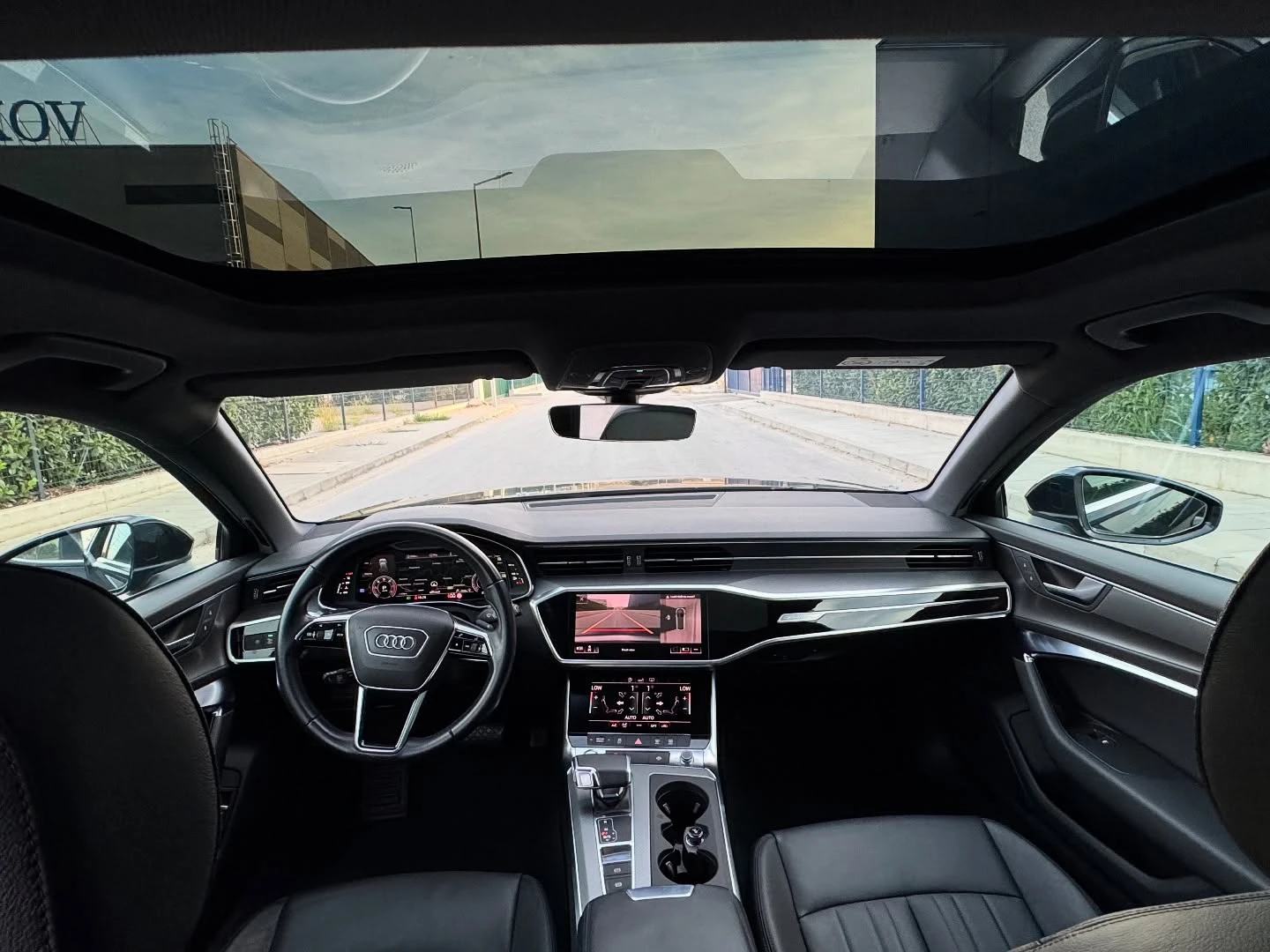 Audi A6 Quattro S-tronic | Matrix LED | Panorama | 360 , снимка 5 - Автомобили и джипове - 53776716