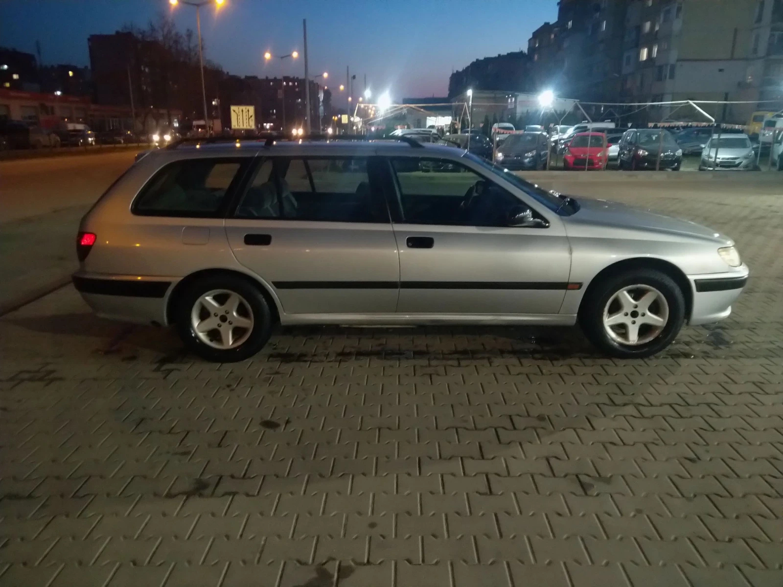Peugeot 406 1.8 Gas, снимка 3 - Автомобили и джипове - 53829334